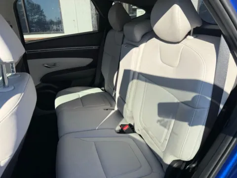 More photos of 2023 Hyundai Tucson SEL at Jerry Hunt Supercenter - Lexington, NC