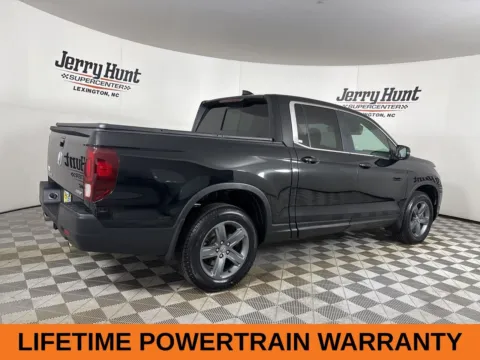 More photos of 2023 Honda Ridgeline RTL at Jerry Hunt Supercenter - Lexington, NC