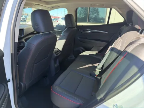 More photos of 2023 Buick Envision Essence at Jerry Hunt Supercenter - Lexington, NC