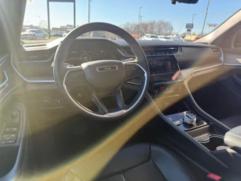 More photos of 2024 Jeep Grand Cherokee L Limited at Jerry Hunt Supercenter - Lexington, NC