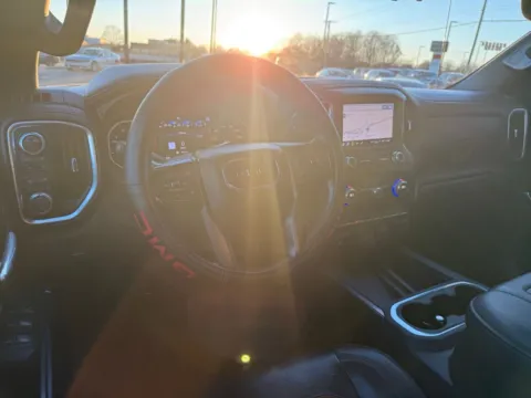 More photos of 2021 GMC Sierra 1500 AT4 at Jerry Hunt Supercenter - Lexington, NC