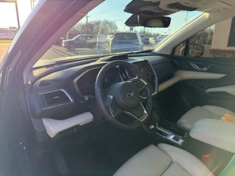 More photos of 2023 Subaru Ascent Limited at Jerry Hunt Supercenter - Lexington, NC