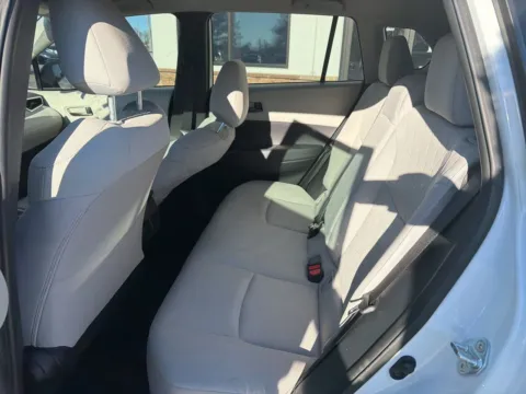 More photos of 2023 Toyota Corolla Cross L at Jerry Hunt Supercenter - Lexington, NC