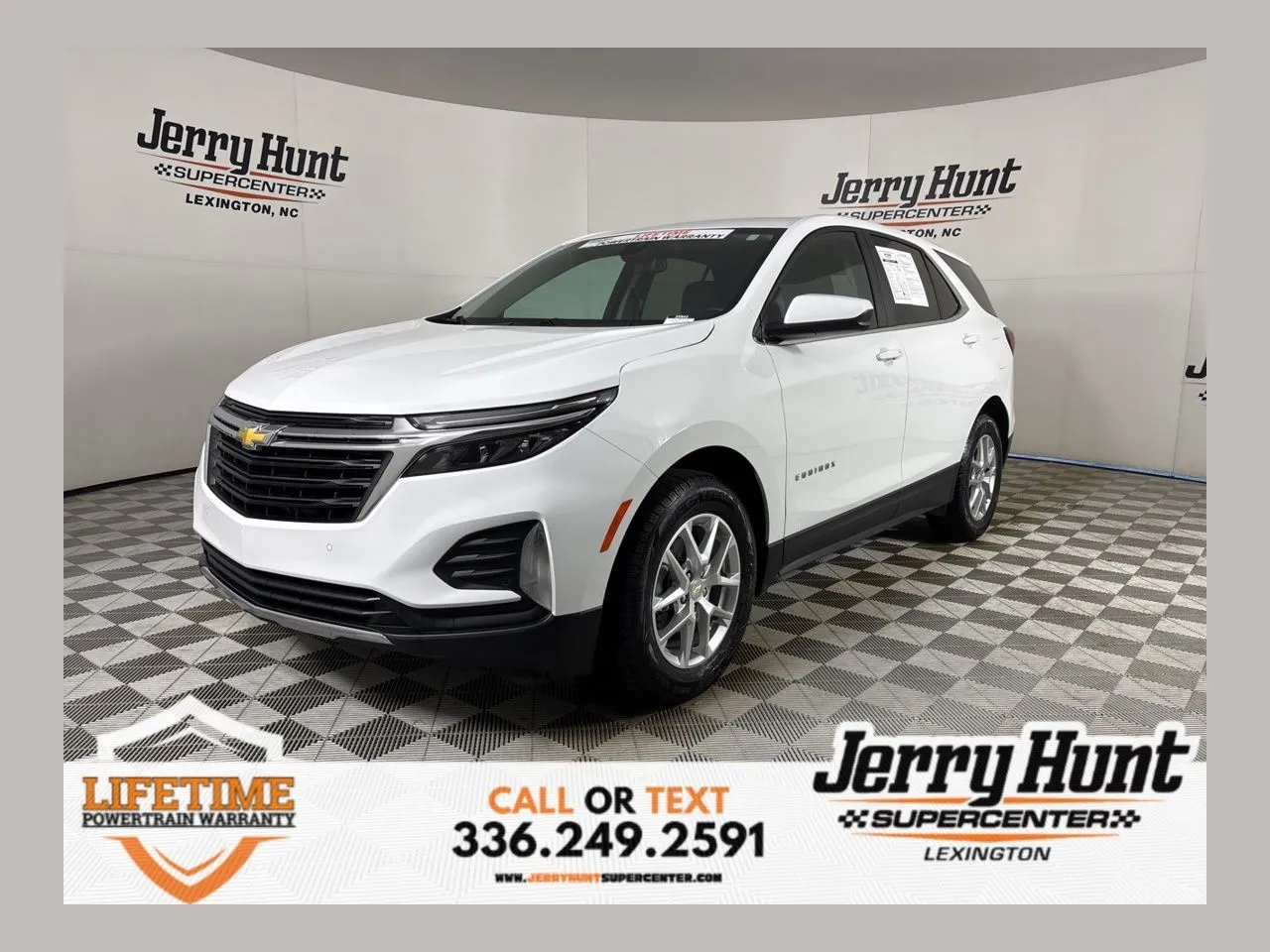 2024 Chevrolet Equinox LT's photo