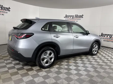 More photos of 2025 Honda HR-V LX at Jerry Hunt Supercenter - Lexington, NC