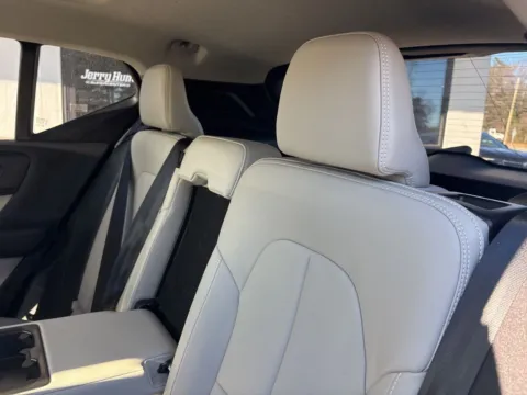 More photos of 2024 Volvo XC40 B5 Plus Bright Theme at Jerry Hunt Supercenter - Lexington, NC