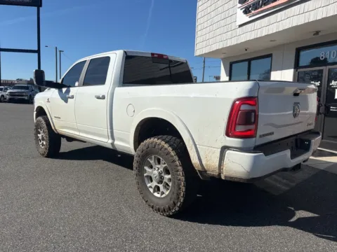More photos of 2022 Ram 2500 Laramie at Jerry Hunt Supercenter - Lexington, NC