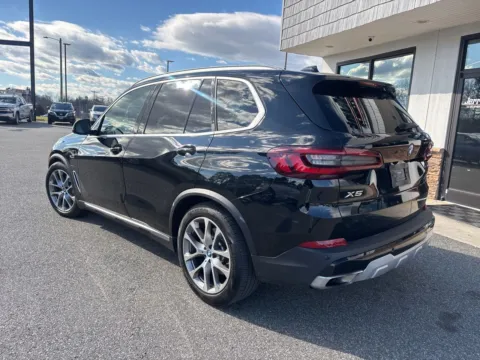 More photos of 2023 BMW X5 xDrive45e at Jerry Hunt Supercenter - Lexington, NC