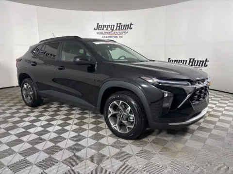 More photos of 2025 Chevrolet Trax LT at Jerry Hunt Supercenter - Lexington, NC
