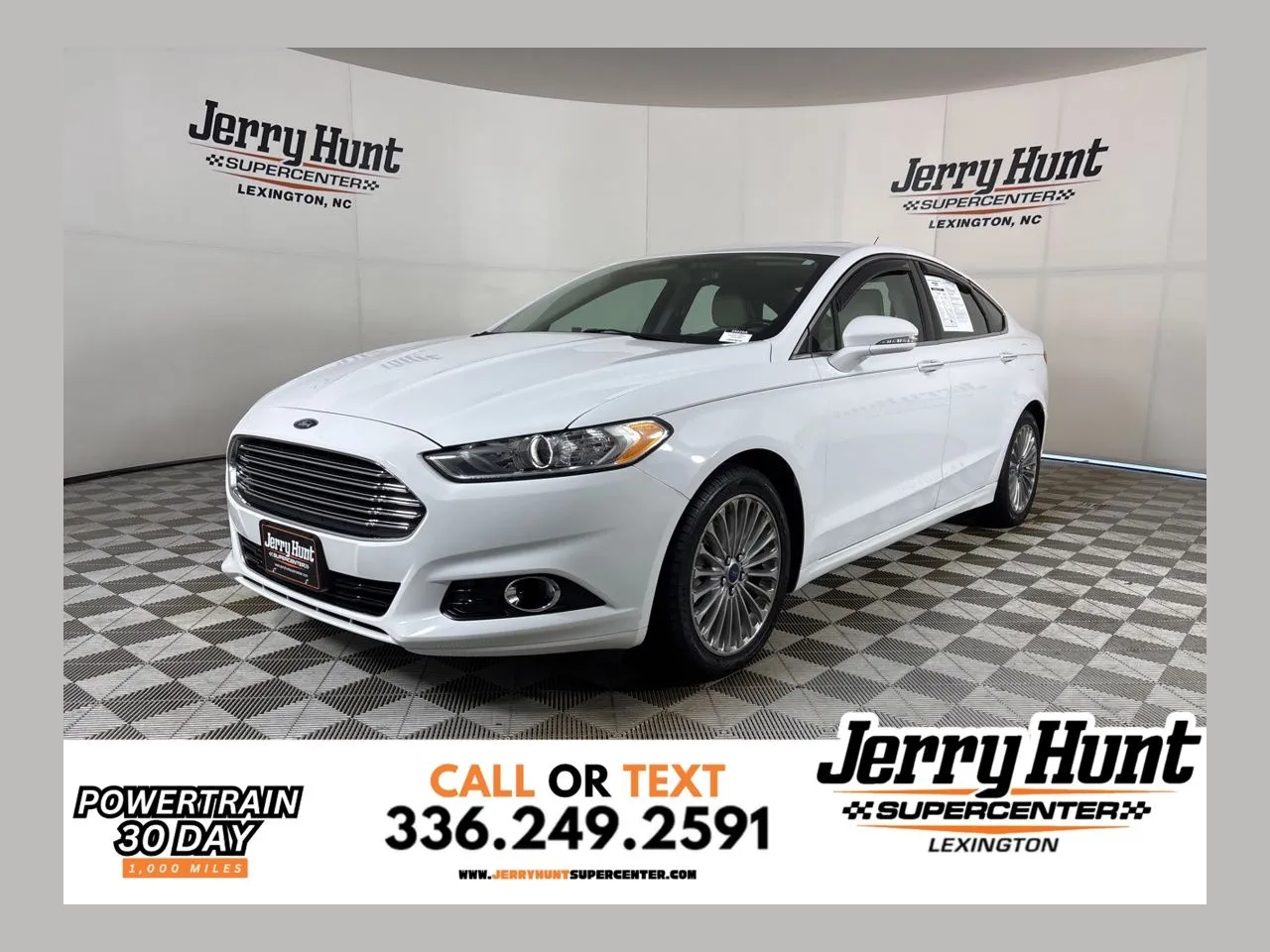 2016 Ford Fusion Titanium's photo