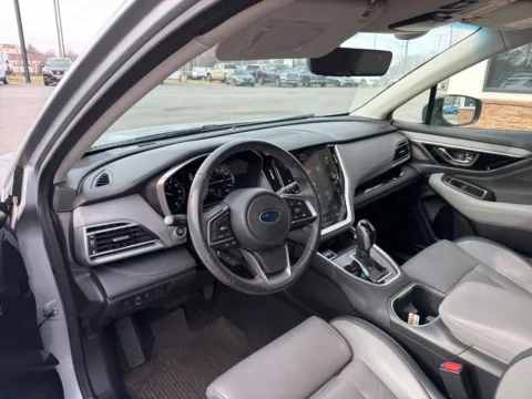 More photos of 2020 Subaru Outback Limited at Jerry Hunt Supercenter - Lexington, NC