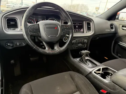 More photos of 2020 Dodge Charger SXT at Jerry Hunt Supercenter - Lexington, NC