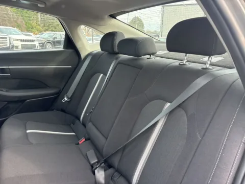 More photos of 2023 Hyundai Sonata SEL at Jerry Hunt Supercenter - Lexington, NC