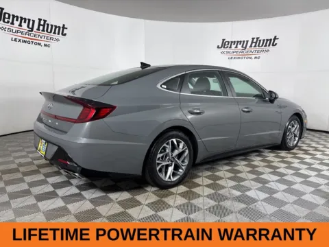 More photos of 2023 Hyundai Sonata SEL at Jerry Hunt Supercenter - Lexington, NC