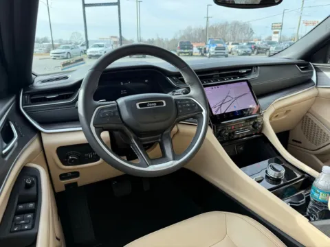 More photos of 2023 Jeep Grand Cherokee L Limited at Jerry Hunt Supercenter - Lexington, NC