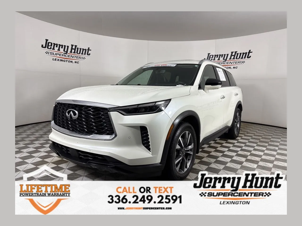 White 2023 INFINITI QX60 LUXE for sale in Lexington, NC