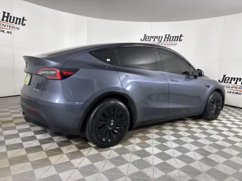 More photos of 2023 Tesla Model Y Long Range at Jerry Hunt Supercenter - Lexington, NC