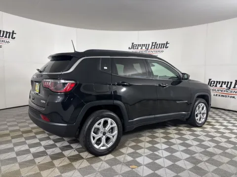 More photos of 2025 Jeep Compass Latitude at Jerry Hunt Supercenter - Lexington, NC