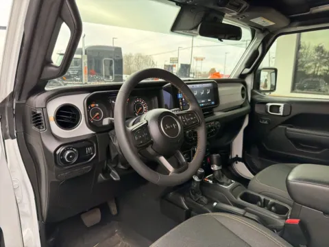 More photos of 2024 Jeep Wrangler Willys at Jerry Hunt Supercenter - Lexington, NC