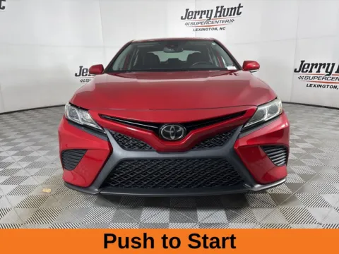 More photos of 2020 Toyota Camry SE at Jerry Hunt Supercenter - Lexington, NC