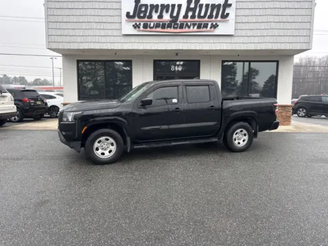 Black 2022 Nissan Frontier S for sale in Lexington, NC