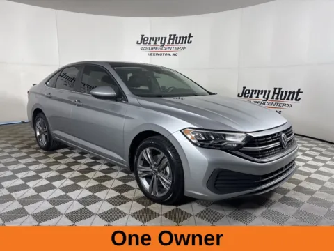 More photos of 2023 Volkswagen Jetta 1.5T SE at Jerry Hunt Supercenter - Lexington, NC