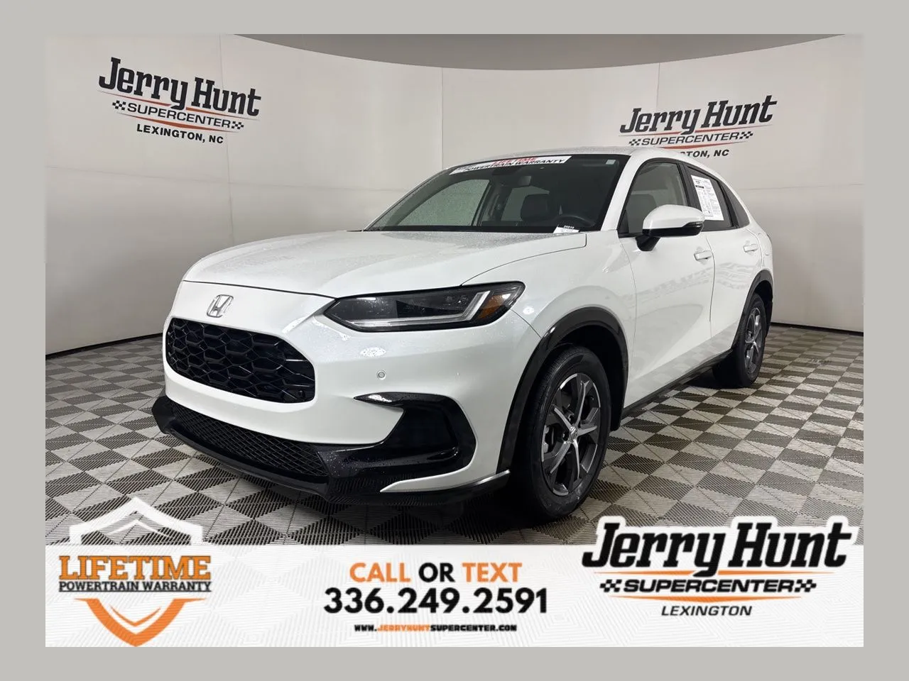 White 2024 Honda HR-V EX-L for sale in Lexington, NC