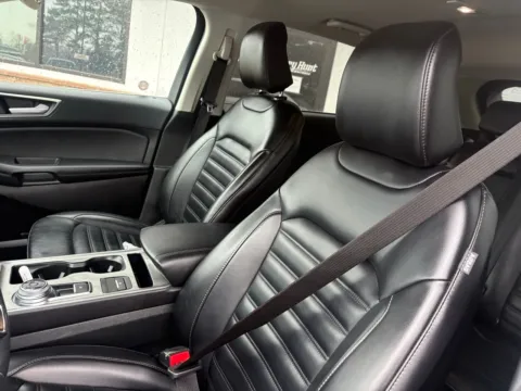 Another view of 2024 Ford Edge SEL for sale in Lexington, NC at Jerry Hunt Supercenter - Lexington