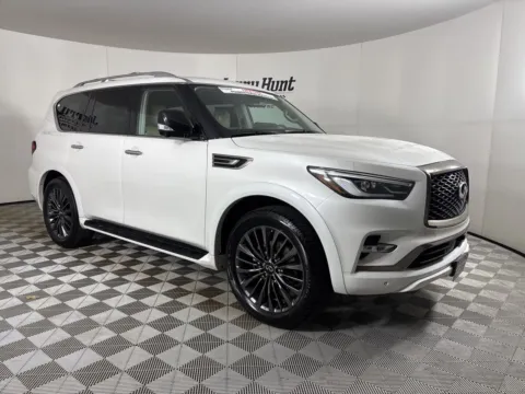 More photos of 2024 INFINITI QX80 Premium Select at Jerry Hunt Supercenter - Lexington, NC
