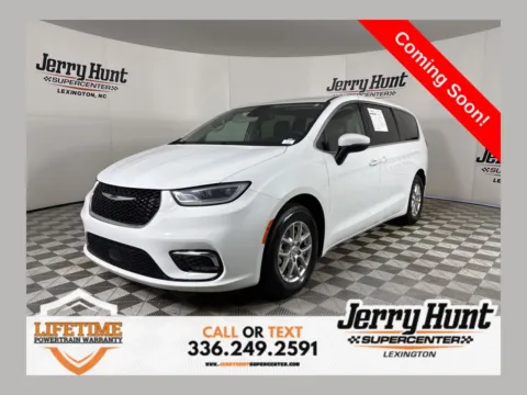 White 2023 Chrysler Pacifica Touring L for sale in Lexington, NC