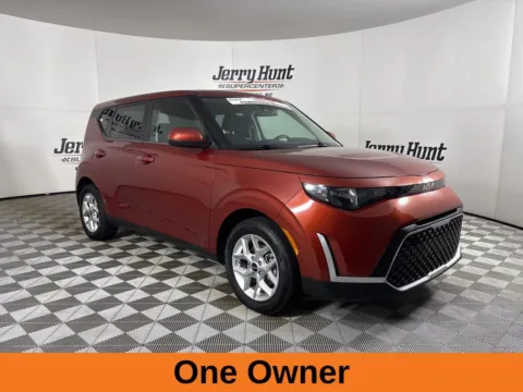More photos of 2023 Kia Soul LX at Jerry Hunt Supercenter - Lexington, NC