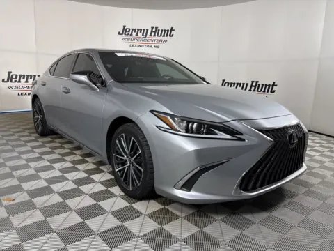 More photos of 2023 Lexus ES 350 at Jerry Hunt Supercenter - Lexington, NC