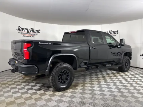 More photos of 2024 Chevrolet Silverado 2500HD ZR2 at Jerry Hunt Supercenter - Lexington, NC