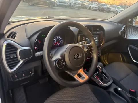 More photos of 2020 Kia Soul LX at Jerry Hunt Supercenter - Lexington, NC