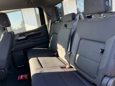 More photos of 2025 GMC Sierra 1500 Elevation at Jerry Hunt Supercenter - Lexington, NC