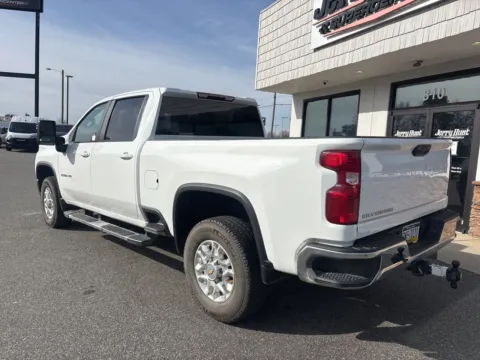 More photos of 2023 Chevrolet Silverado 2500HD LT at Jerry Hunt Supercenter - Lexington, NC