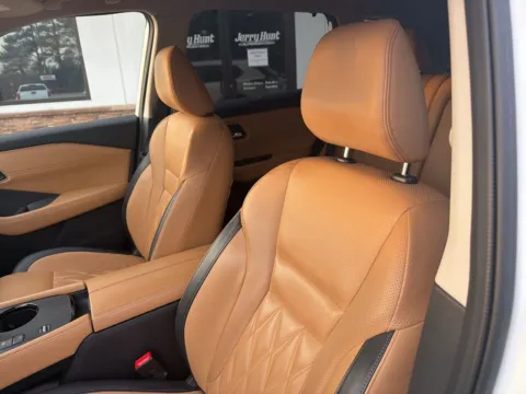 Another view of 2023 Nissan Rogue Platinum for sale in Lexington, NC at Jerry Hunt Supercenter - Lexington