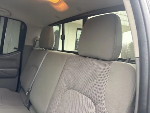More photos of 2020 Nissan Frontier SV at Jerry Hunt Supercenter - Lexington, NC