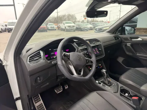 More photos of 2022 Volkswagen Tiguan 2.0T SE R-Line Black at Jerry Hunt Supercenter - Lexington, NC