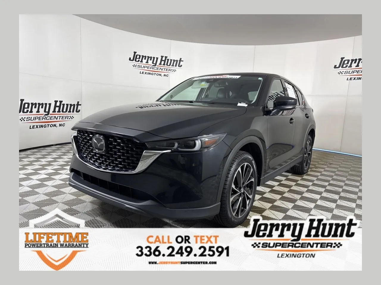 2023 Mazda CX-5 S Premium package