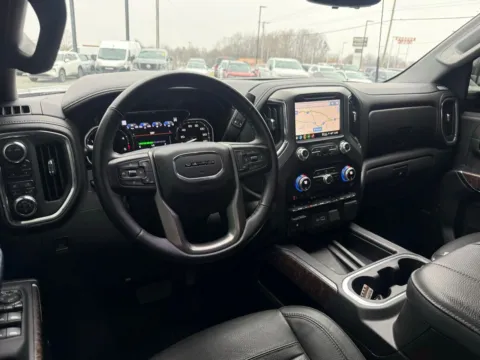More photos of 2023 GMC Sierra 2500HD Denali at Jerry Hunt Supercenter - Lexington, NC