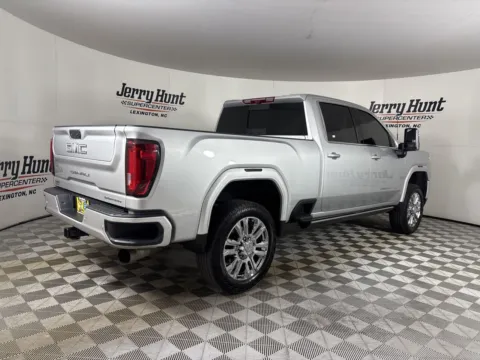 More photos of 2023 GMC Sierra 2500HD Denali at Jerry Hunt Supercenter - Lexington, NC