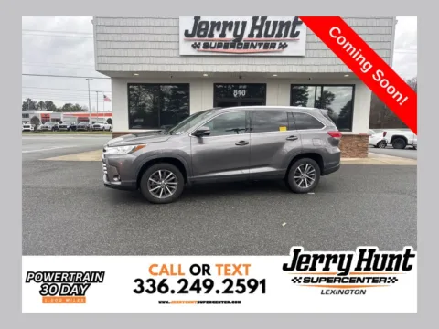 Gray 2019 Toyota Highlander XLE for sale in Lexington, NC