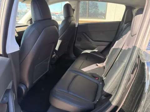 More photos of 2021 Tesla Model Y Long Range at Jerry Hunt Supercenter - Lexington, NC