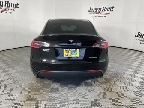 More photos of 2021 Tesla Model Y Long Range at Jerry Hunt Supercenter - Lexington, NC