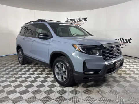 More photos of 2023 Honda Passport TrailSport at Jerry Hunt Supercenter - Lexington, NC