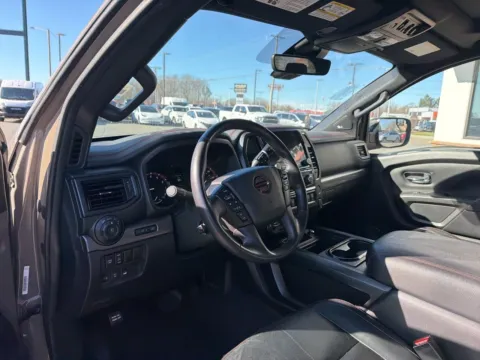More photos of 2023 Nissan Titan PRO-4X at Jerry Hunt Supercenter - Lexington, NC