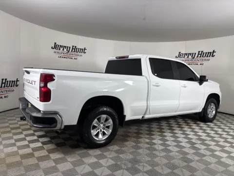 More photos of 2023 Chevrolet Silverado 1500 LT at Jerry Hunt Supercenter - Lexington, NC
