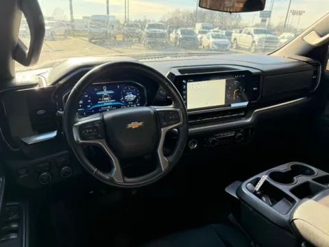 More photos of 2023 Chevrolet Silverado 1500 LT at Jerry Hunt Supercenter - Lexington, NC