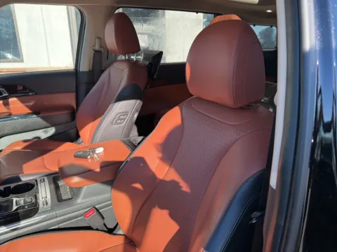 Another view of 2024 Kia Carnival SX Prestige for sale in Lexington, NC at Jerry Hunt Supercenter - Lexington